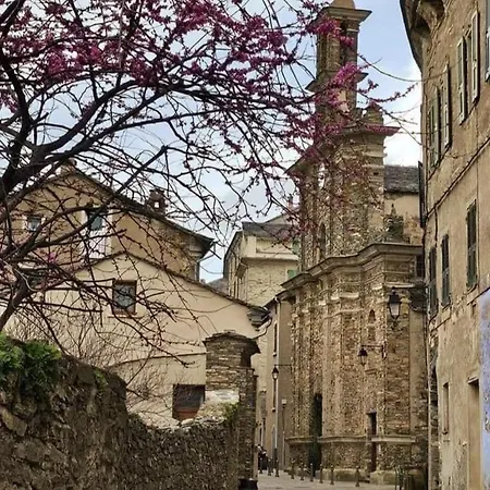 Casuccia Piazza Di I Fiori Penta di Casinca